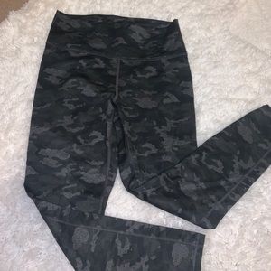Fabletics 7/8 Powerhold Legging